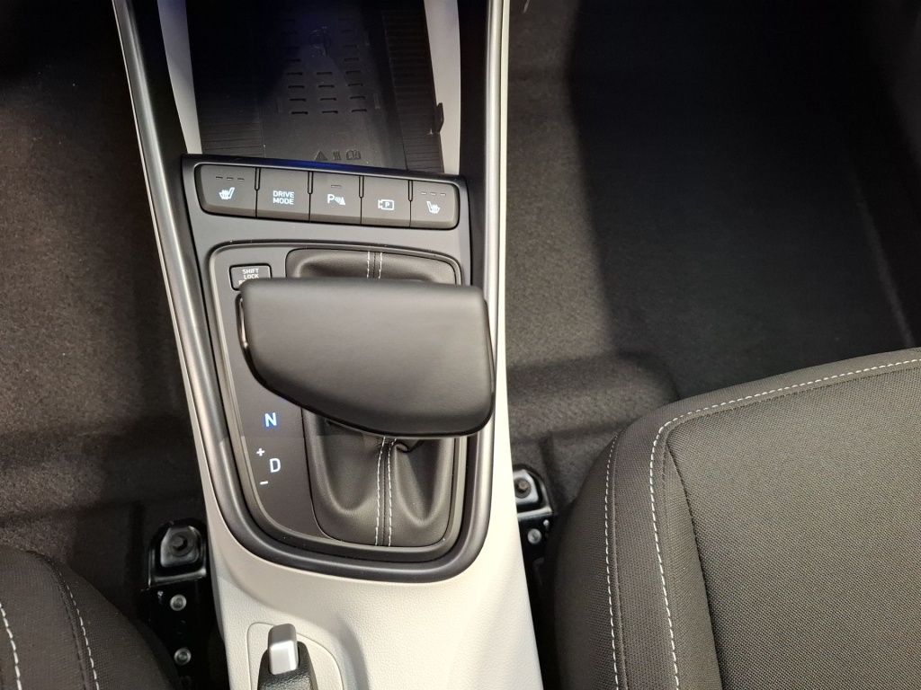 Fahrzeugabbildung Hyundai i20 FL (MY25) 1.0 T-GDI (100 PS) 7-DCT 2WD Prime