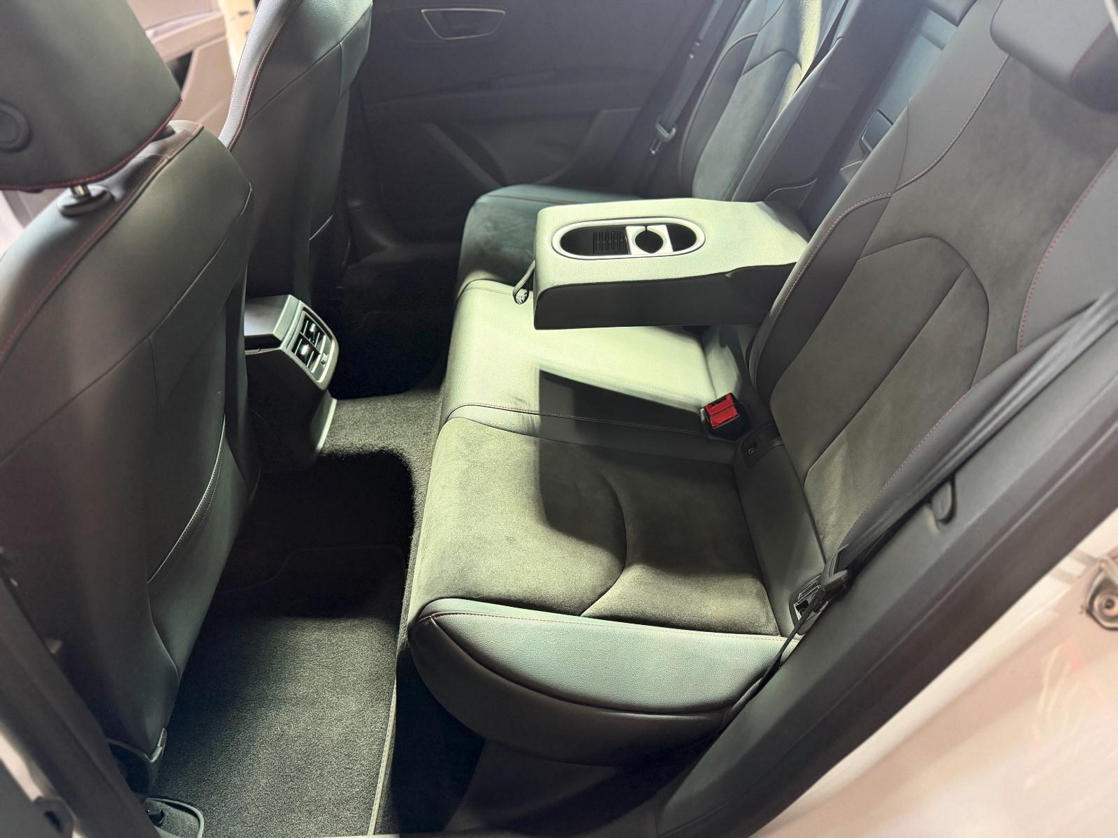 Seat Leon ST FR DSG Panorama PDC Navi