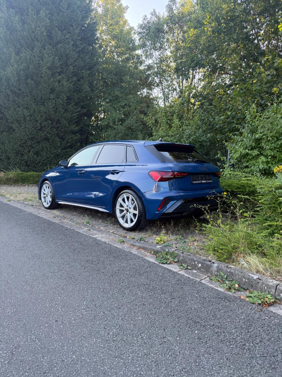 Audi A3 35 TFSI S tronic S line Sportback S line