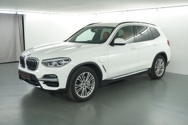 BMW X3 xDrive30e Luxury Line ACC H/K HUD DriveAssist