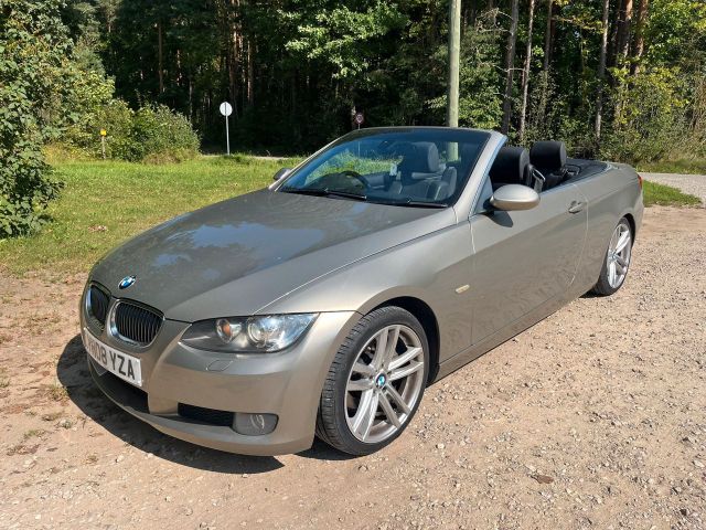 BMW 330d Cabrio - RIGH  HAND DRIVE