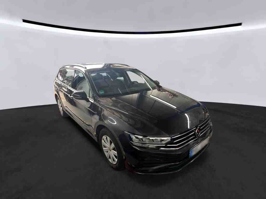 Volkswagen Passat Variant - Bild 2