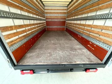 Fahrzeugabbildung Iveco Daily 35S14 Koffer Hi-Matic *2 grosse türen*