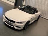 BMW Z4 sDrive 28i M Sport /Vollleder/PDC/19 Zoll - BMW Z4 mit Benzin-Antrieb: Weiß, Cabrio