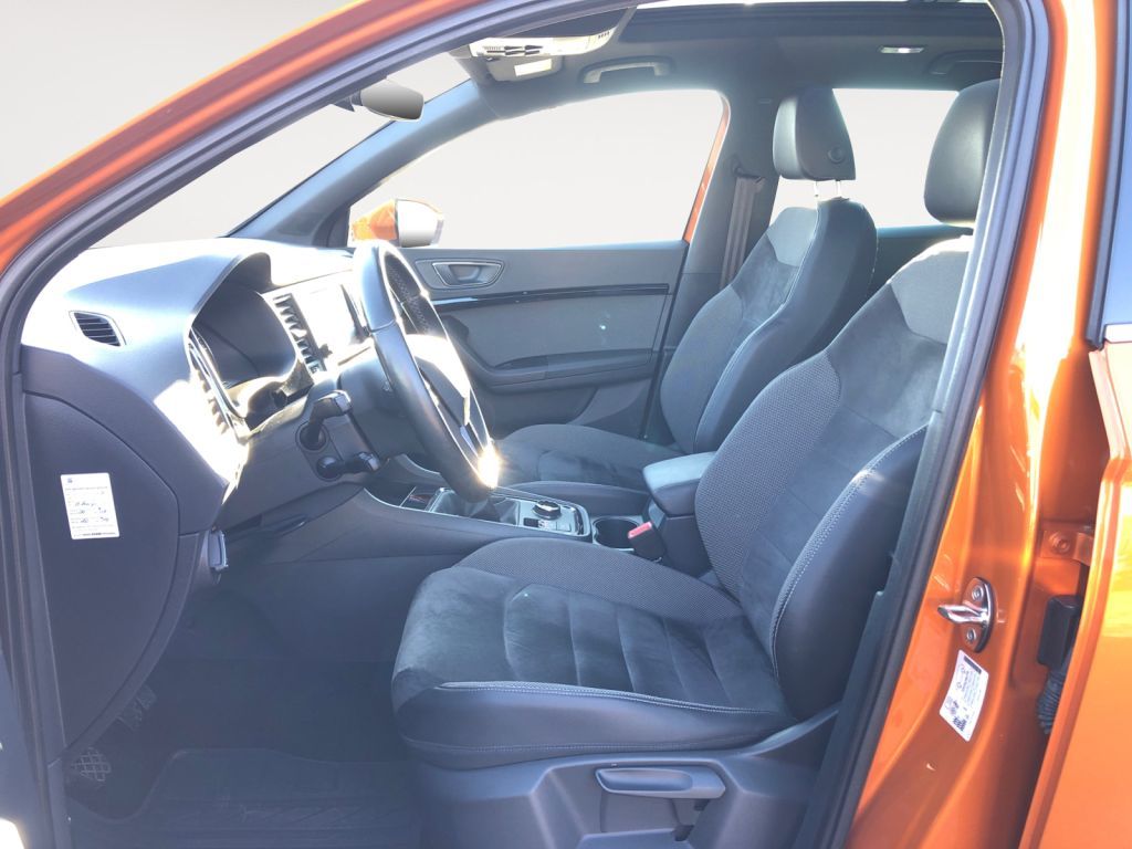 Fahrzeugabbildung SEAT Ateca 1.4 ECO TSI XCELLENCE Alcantara Pano AHZV