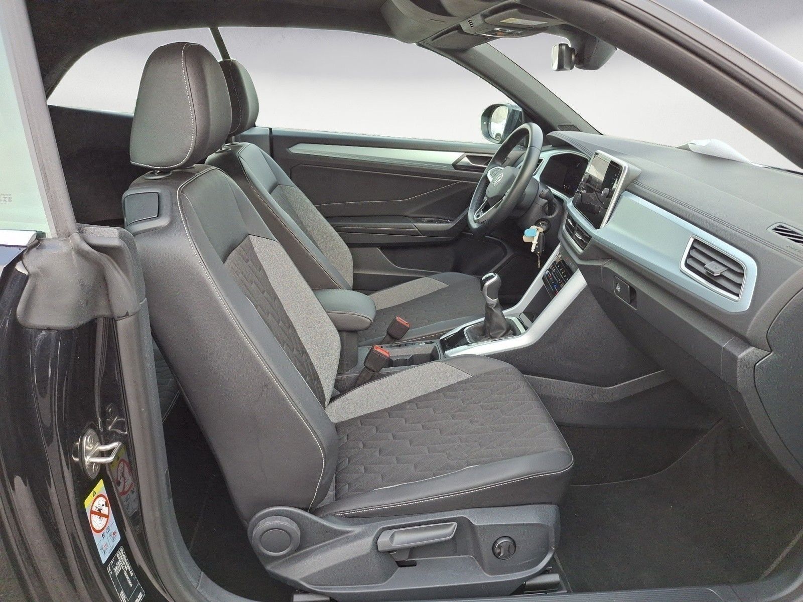Volkswagen T-Roc - Bild 9