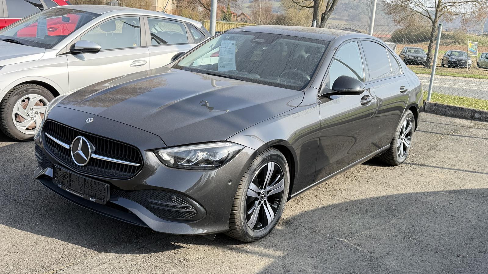 Mercedes-Benz C C 180 Avantgarde Budiness Pak. Navi.