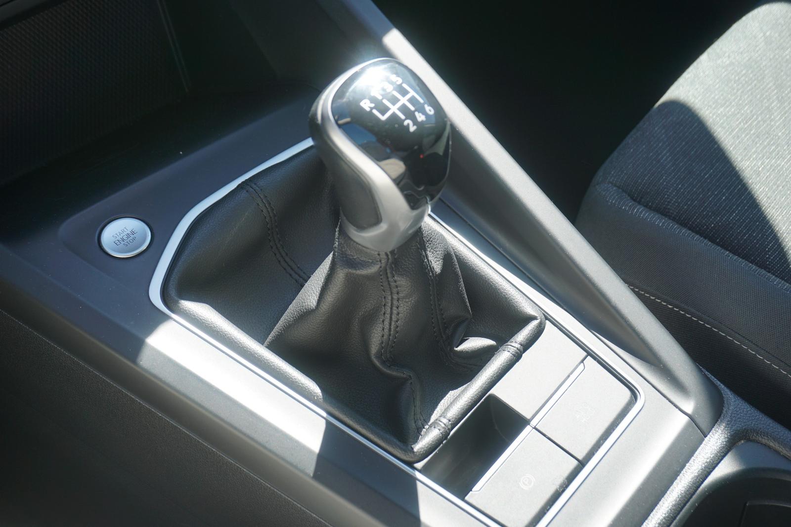 Volkswagen Golf VIII 1.5 TSI Life LED Navi App-Connect ACC, миниатюра 25