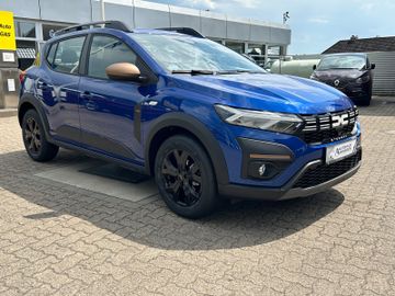 Bild 2 Dacia Sandero TCe 110 Stepway Extreme