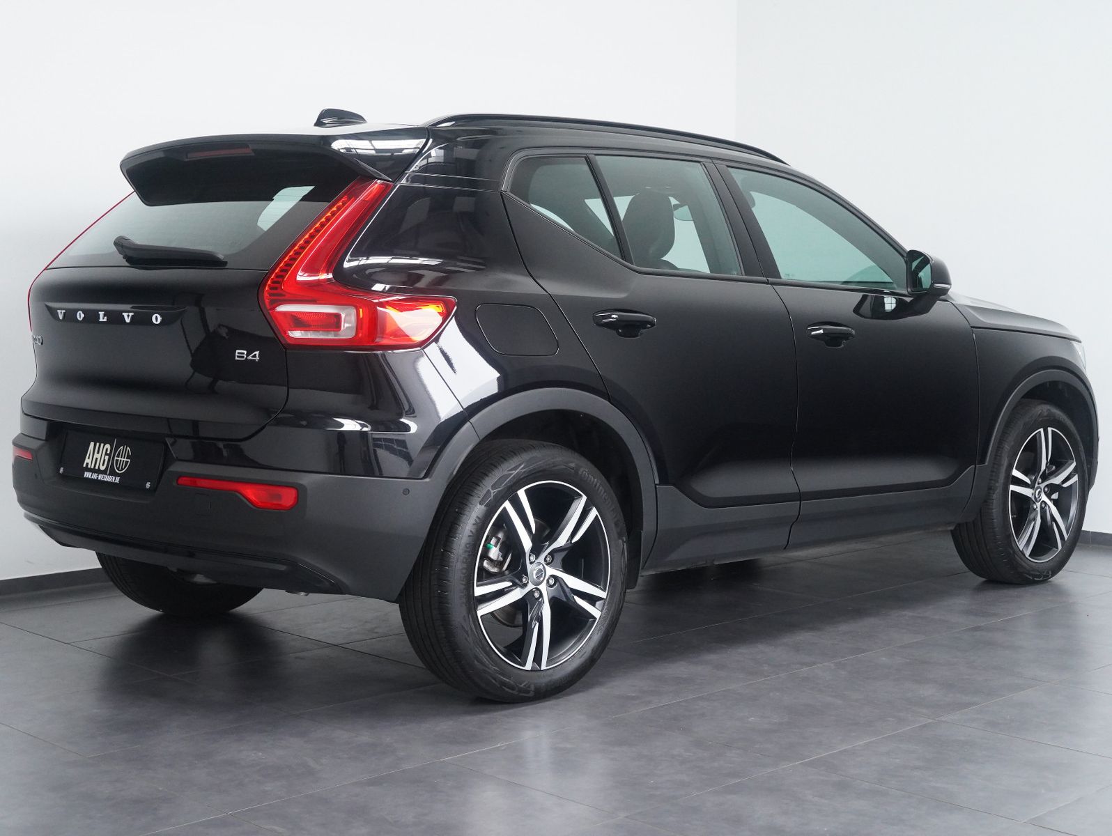 Fahrzeugabbildung Volvo XC40 B4 B R Design LED/NAVI/ACC/LEDER/360°