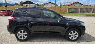 Toyota RAV 4 - 10