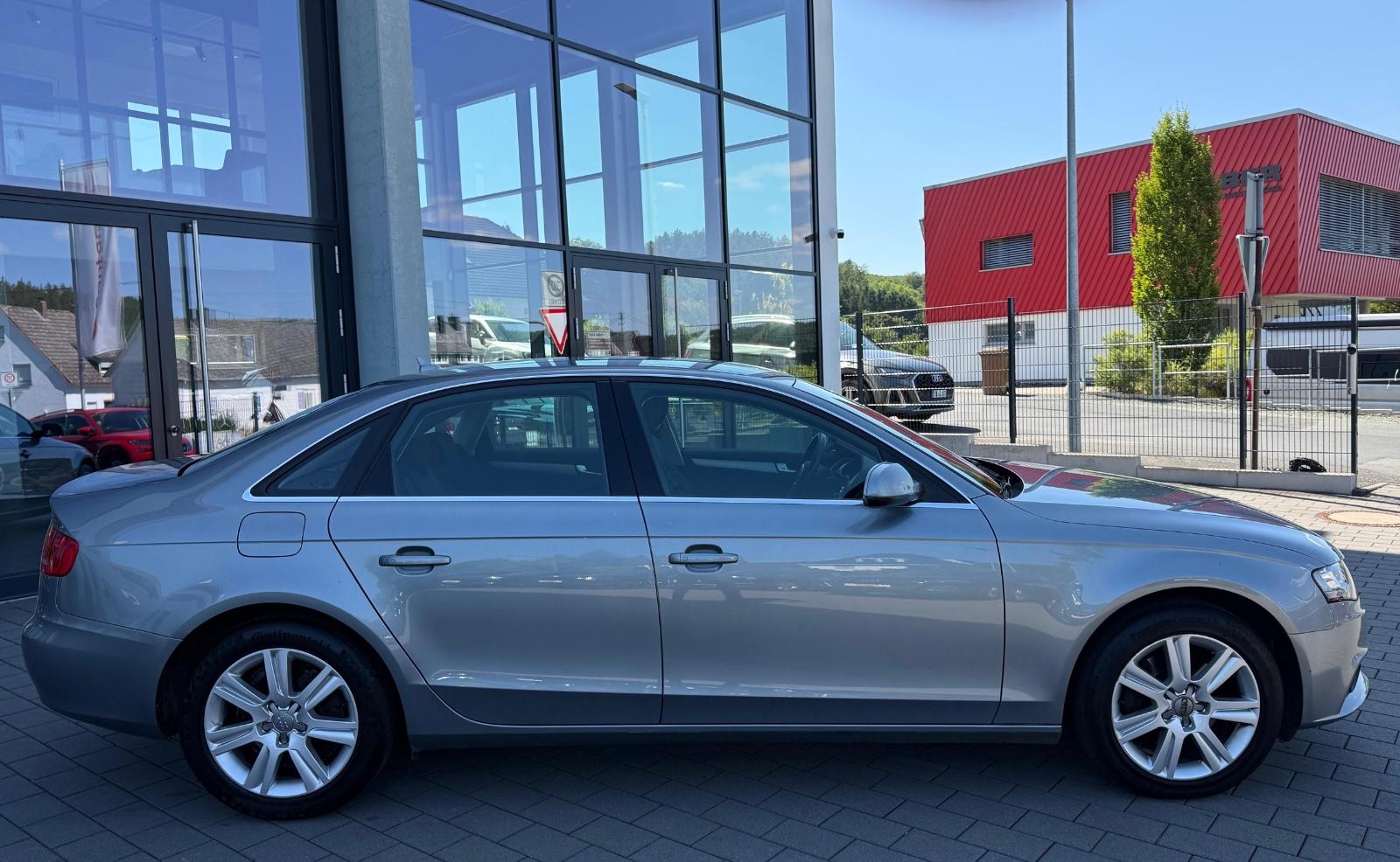 Audi A4 Lim. 1.8 TFSI Ambiente 1. Hand