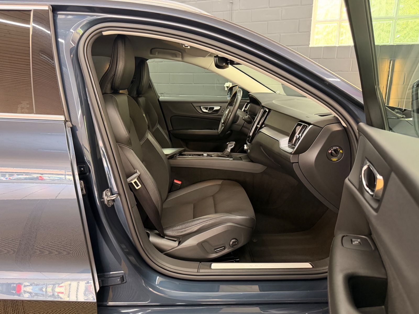 VOLVO V60 V60 T5 Kombi 2.Hand|Service Neu|LED|Kamera|EL.HK Vorschau 28