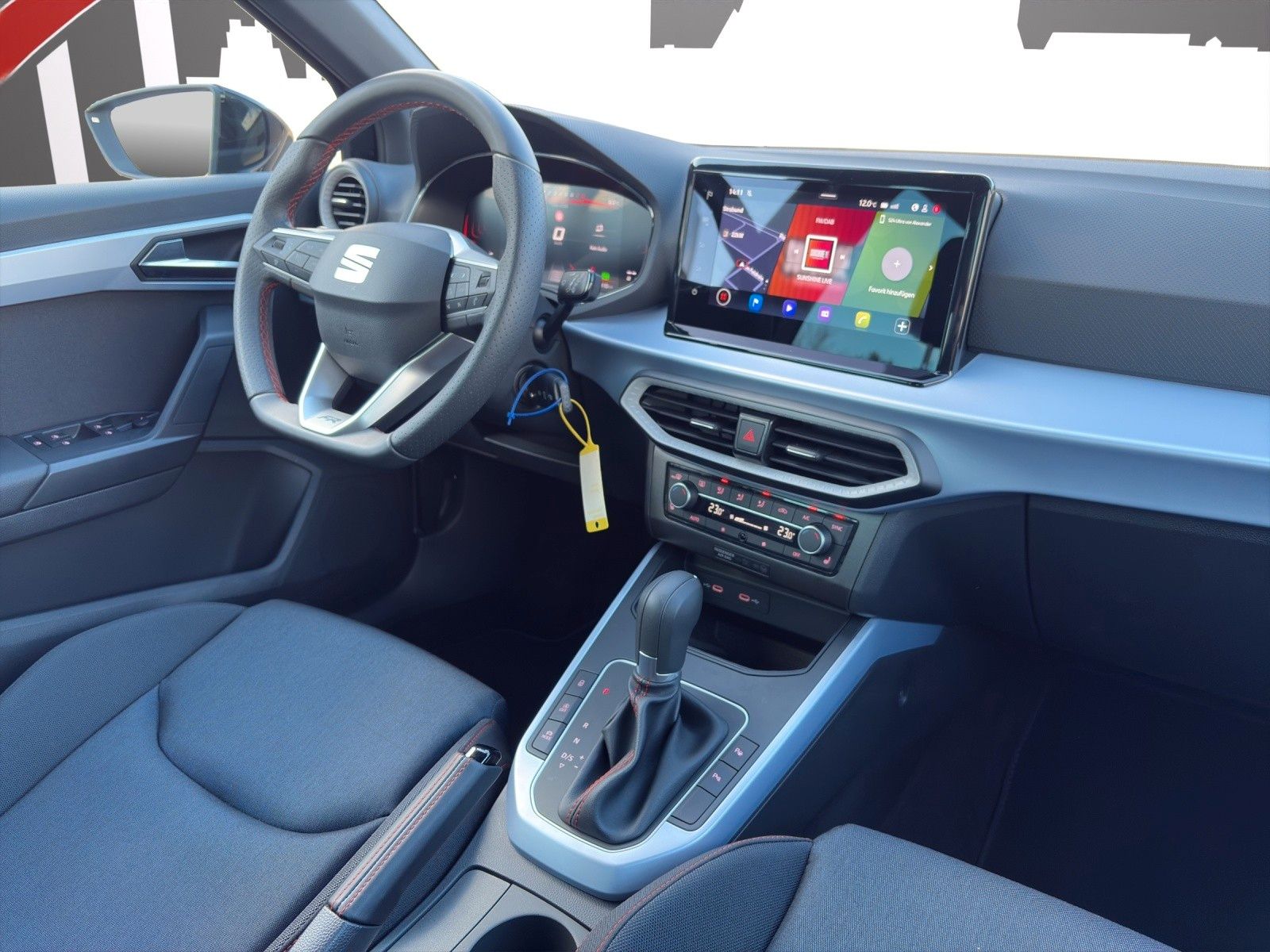 Fahrzeugabbildung SEAT Arona 1.0 TSI FR DSG NAVI/ACC/AHK/SHZ/GJR