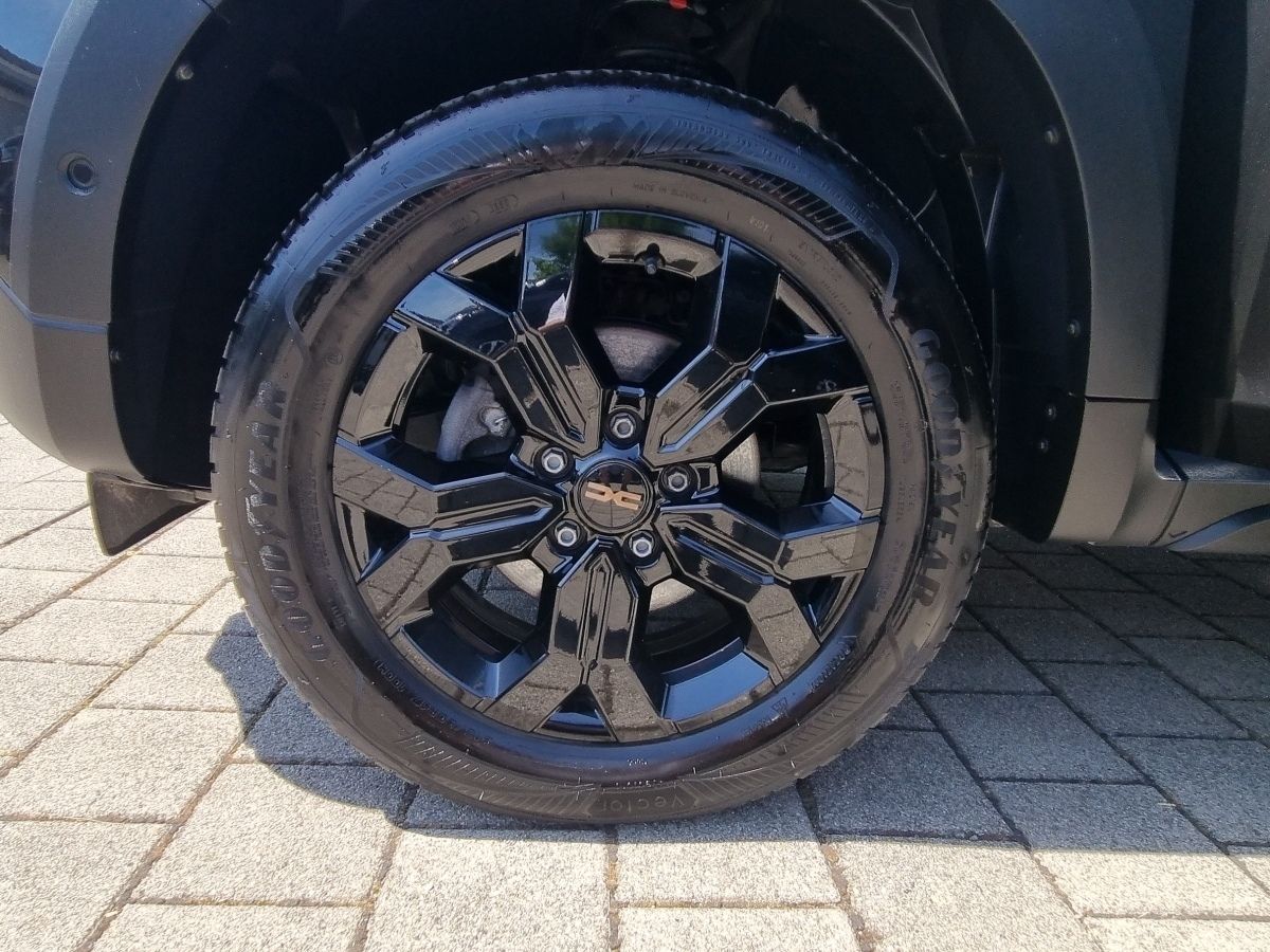 Fahrzeugabbildung Dacia Duster Extreme Blue dCi 115 4x4