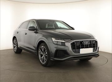 Audi Q8 - 1