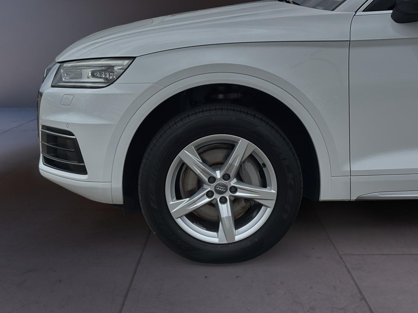Audi Q5 2,0 TFSI S-Tronic sport quattro Navi