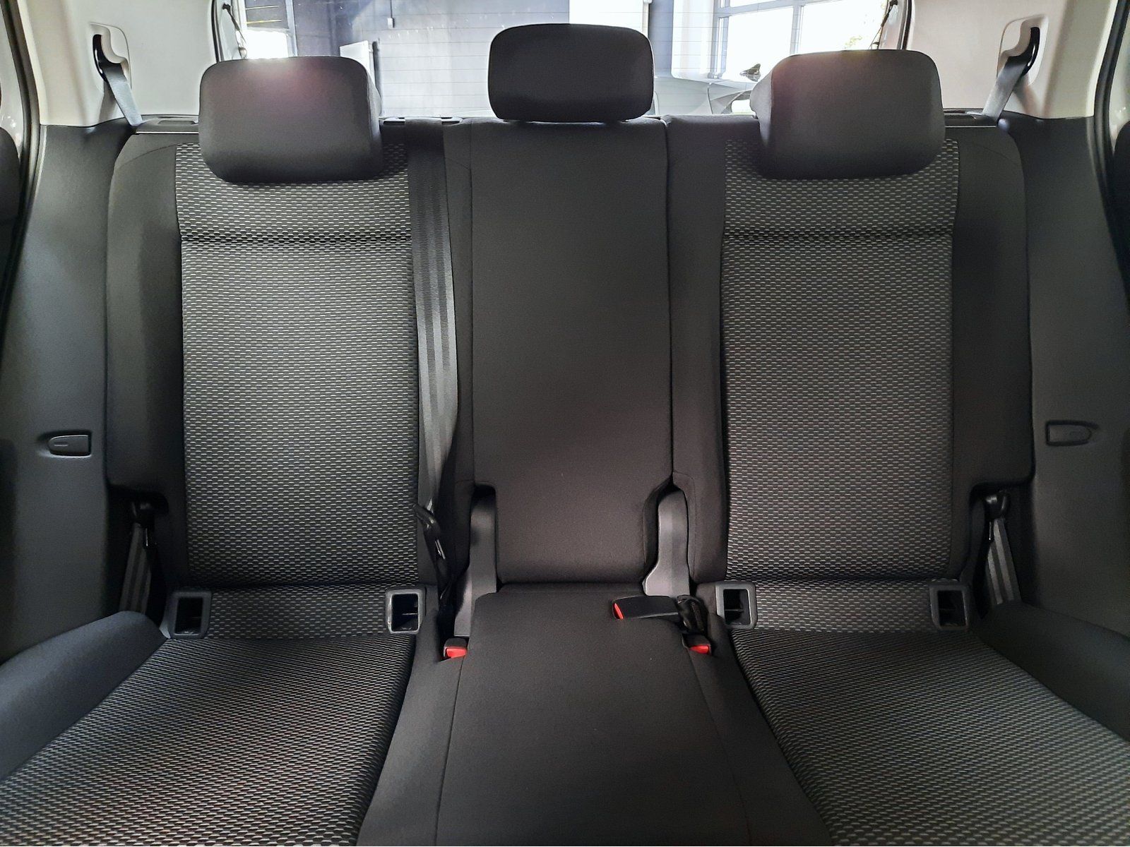 Fahrzeugabbildung Volkswagen T-Cross TSI *Navi*Einparkh.*Sitzhzg.*DAB*VZE*