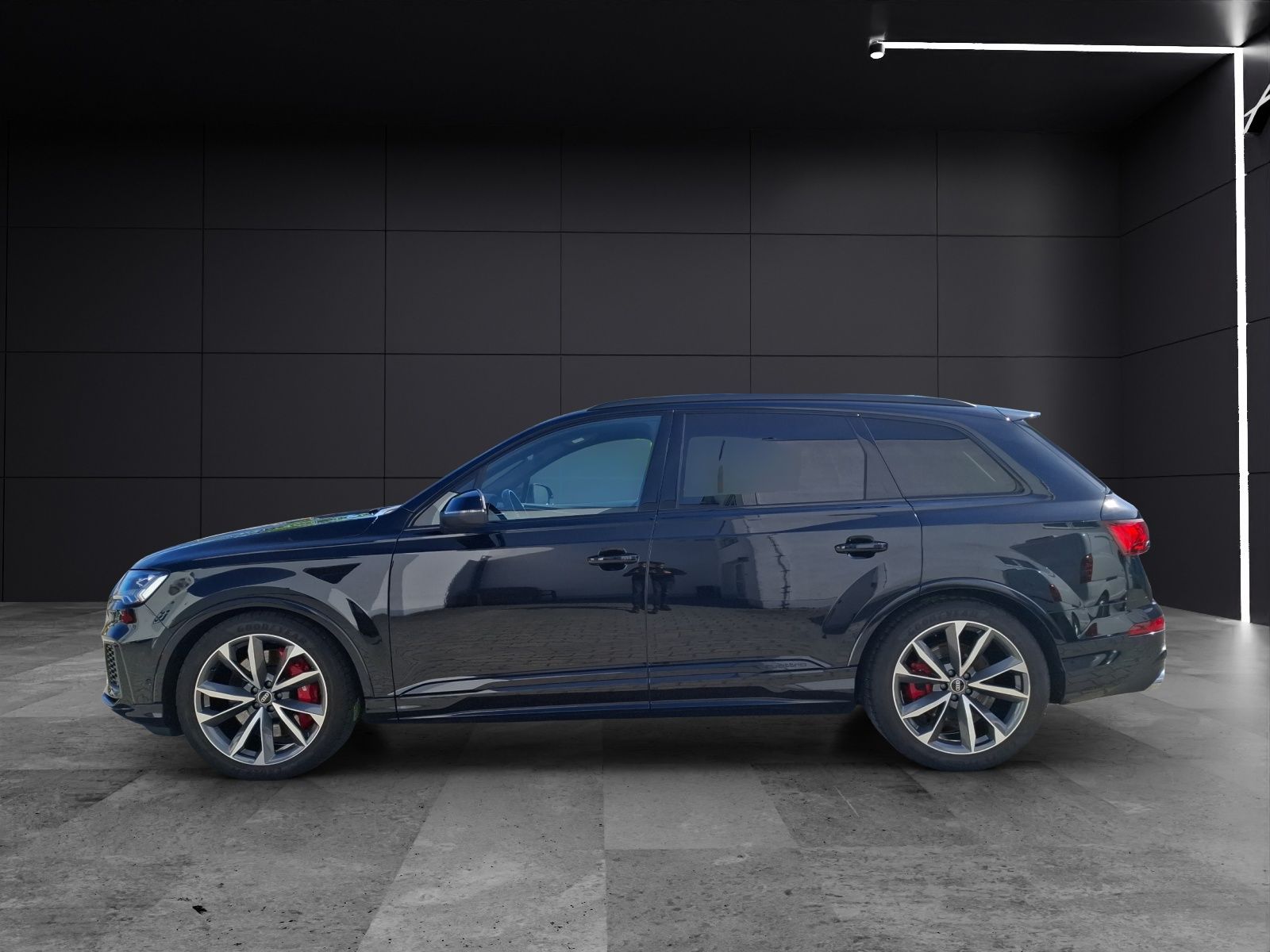 Fahrzeugabbildung Audi SQ7 4.0 TFSI comp. plus Matrix Standhzg Navi Luf