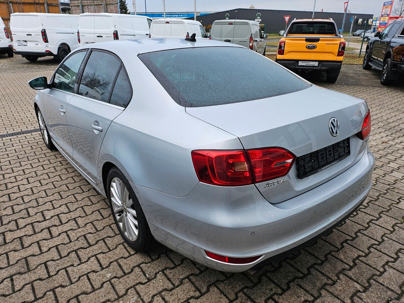 Fahrzeugabbildung Volkswagen Jetta VI Highline