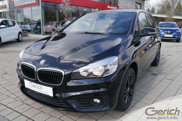 BMW 220d Active Tourer Advantage