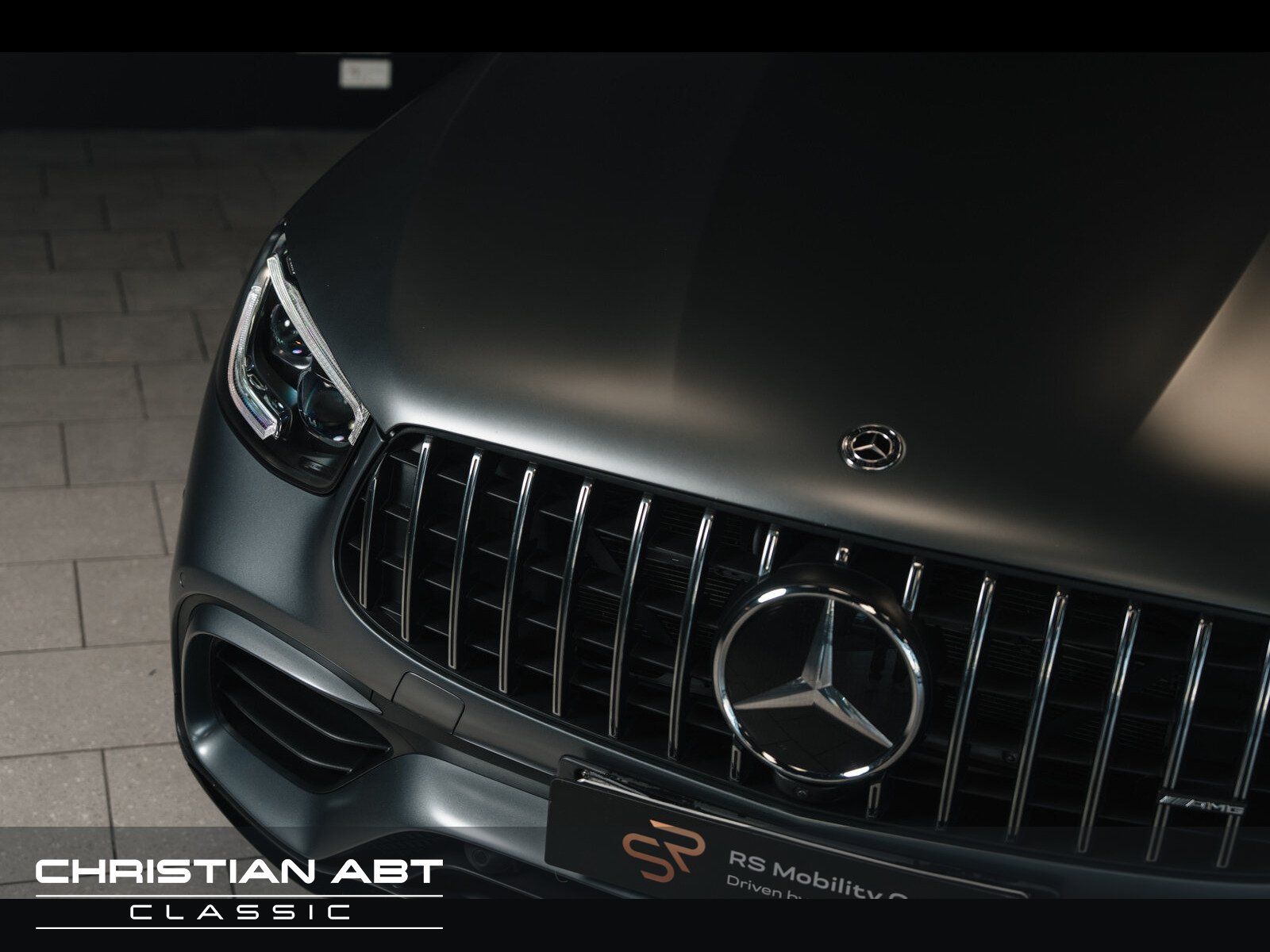 Fahrzeugabbildung Mercedes-Benz GLC 63 AMG 4Matic Burmester Pano designo