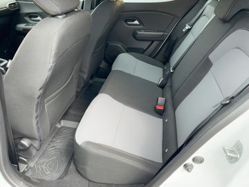 Dacia Sandero III Stepway Extreme TCe 110 PS Sitzheizu
