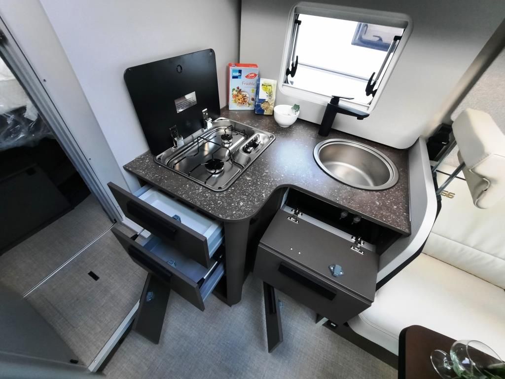 Fahrzeugabbildung Bürstner Lyseo TD 732 Verfüg./Rüfa/Markise