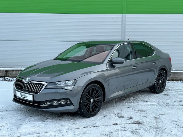 Skoda Superb 150PS DSG Style+ DCC KAMERA NAVI LM19"AHK