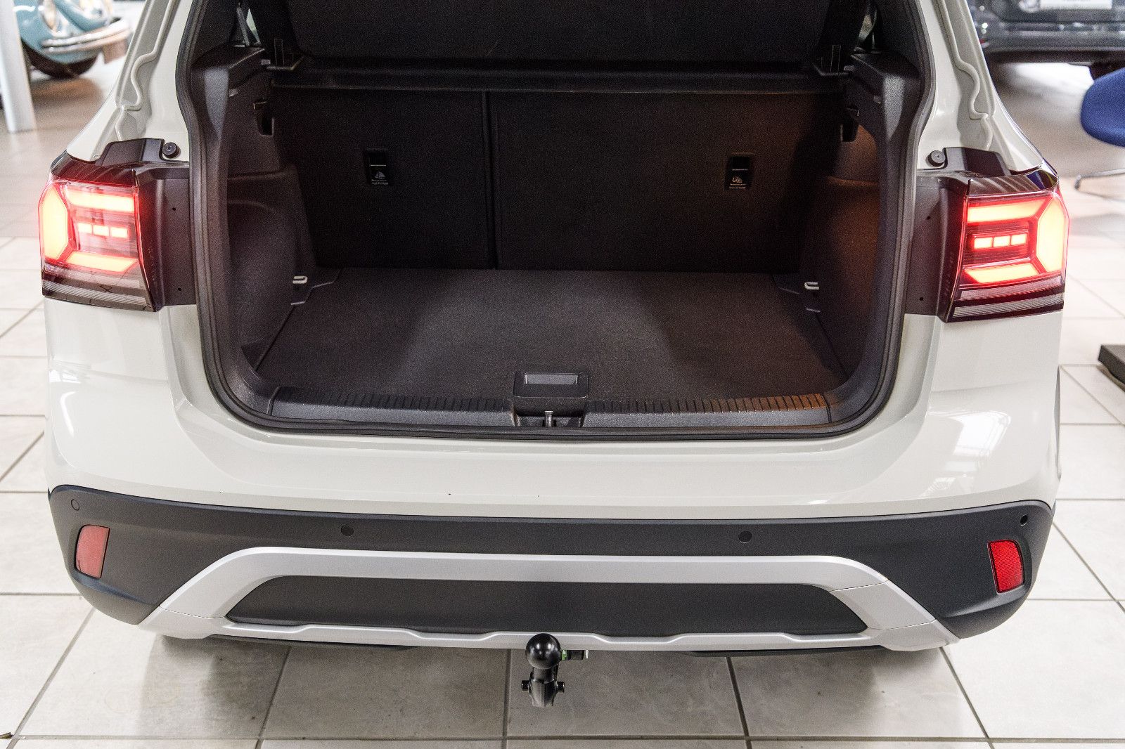 Fahrzeugabbildung Volkswagen T-Cross Goal 1.0 TSI DSG LED+AHK+NAVI+SHZ+ACC