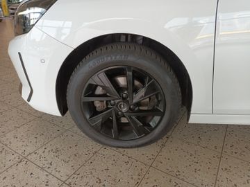 Fotografie 15 des Opel Corsa GS Kamera Alu SItzheizung