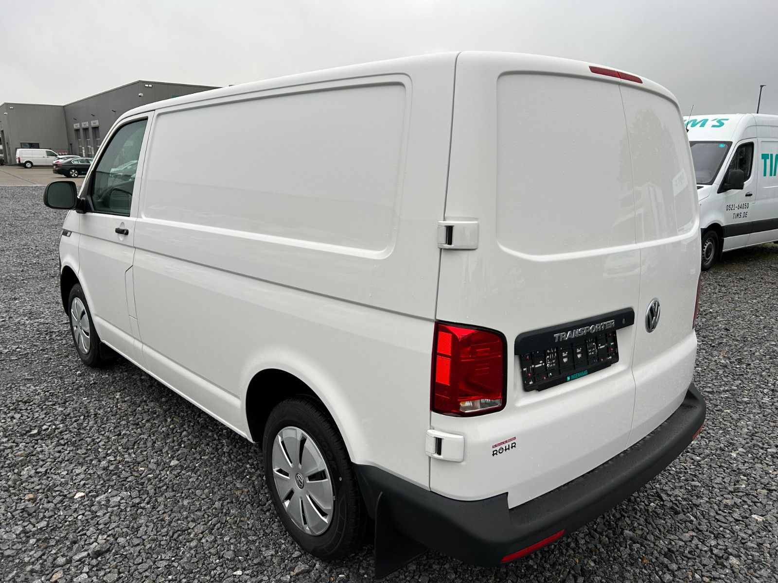 Fahrzeugabbildung Volkswagen T6.1 Transporter 2,0 TDI  / Klima / Flügeltüren