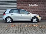 Volkswagen Golf VI 1.6 Trendline DSG 48000km 1. Hand AHK - Volkswagen Golf: V Trendline