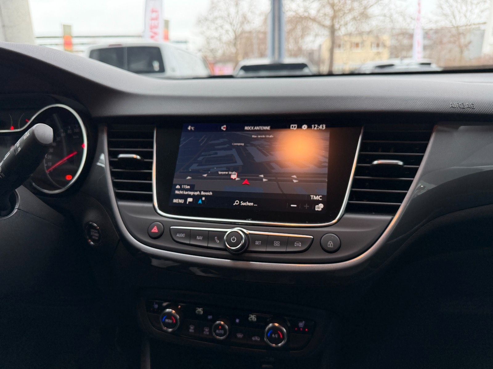 Fahrzeugabbildung Opel Crossland Elegance 110PS Navi/Kamera/Allwetter!