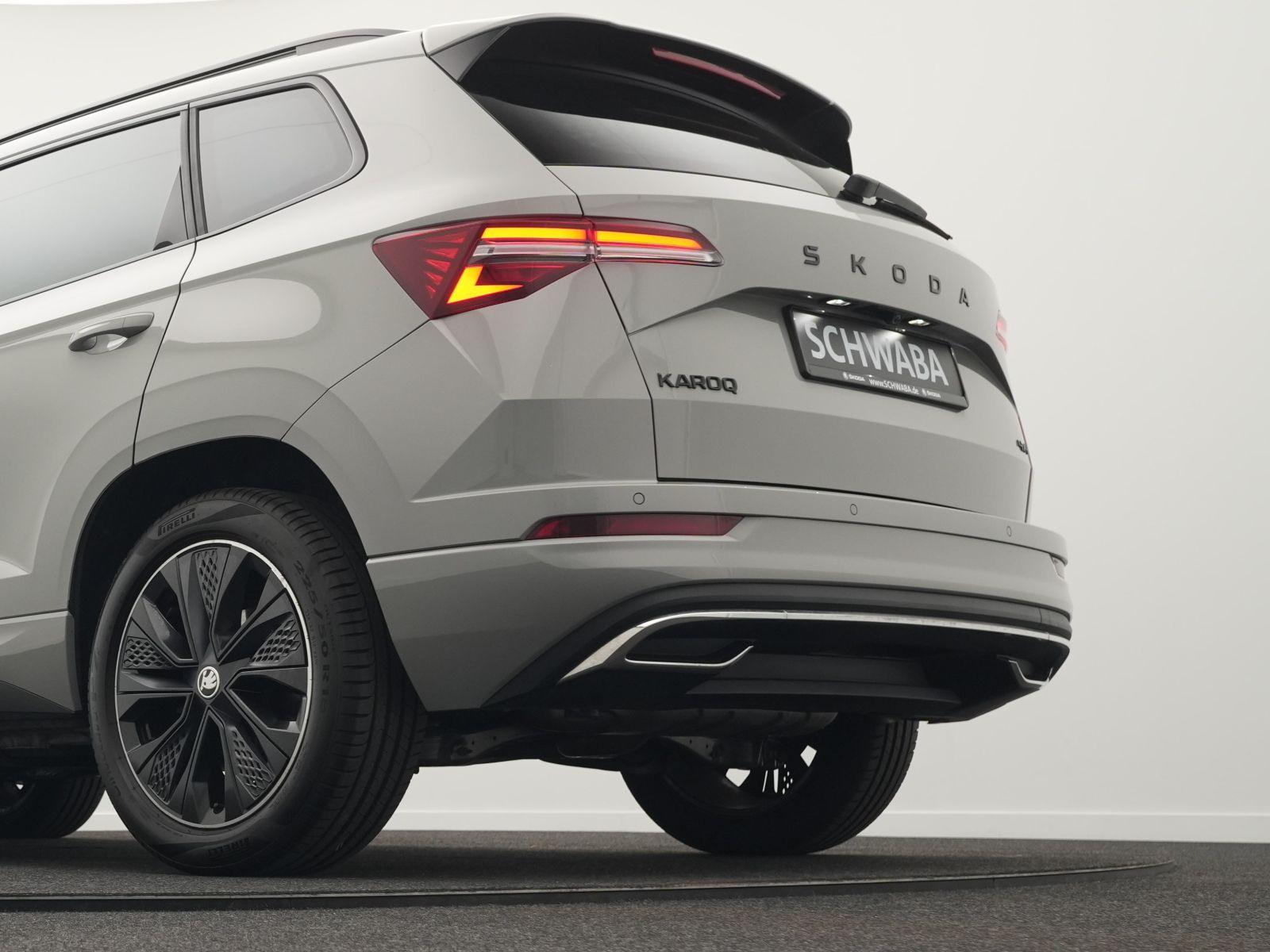 Skoda Karoq Sportline 2.0 TSI 4x4 DSG*AHK*R-KAM*LED*18