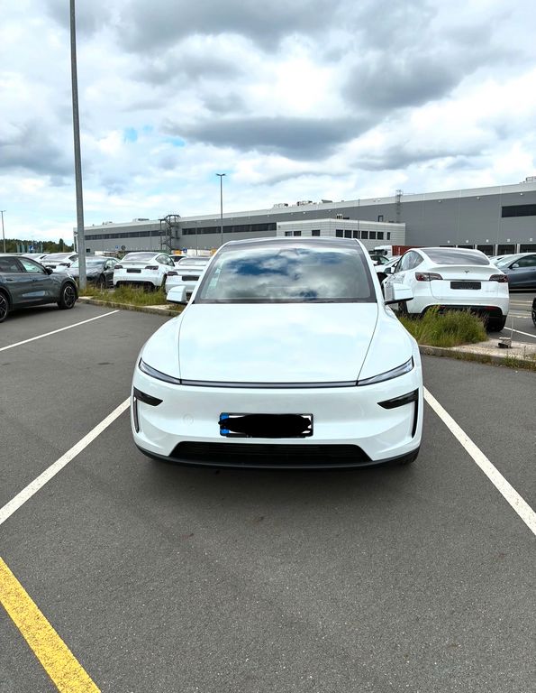 Image of Tesla Model Y