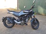 Husqvarna Svartpilen 125 - HUSQVARNA SVARTPILEN 125
