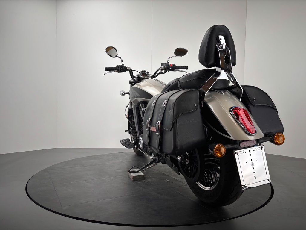 Fahrzeugabbildung Indian SCOUT *TOP-ZUSTAND *LEDER-TASCHEN