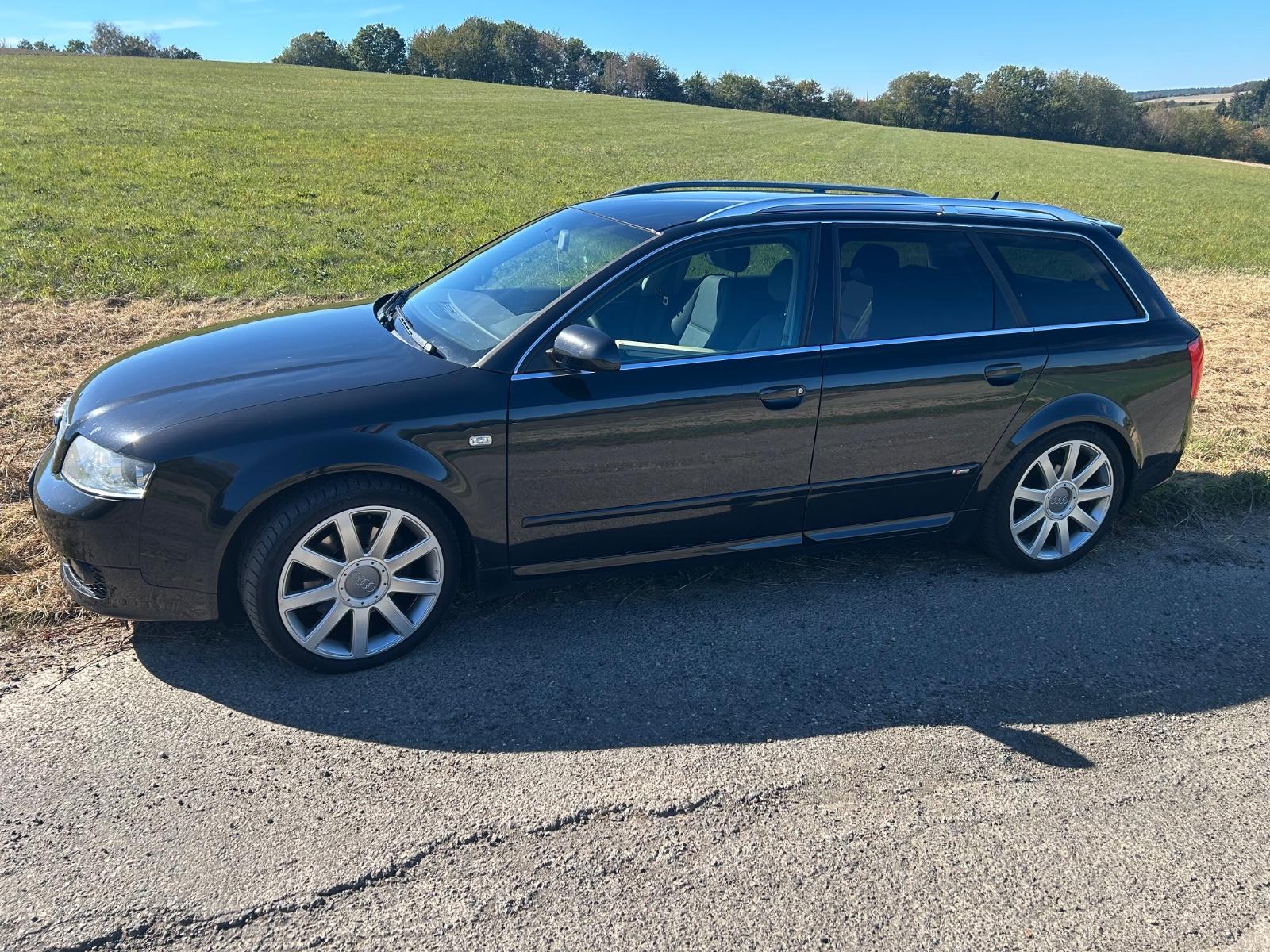 Audi A4 2005 — rear view