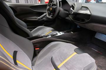 2022 Ferrari SF90 缩略图 15