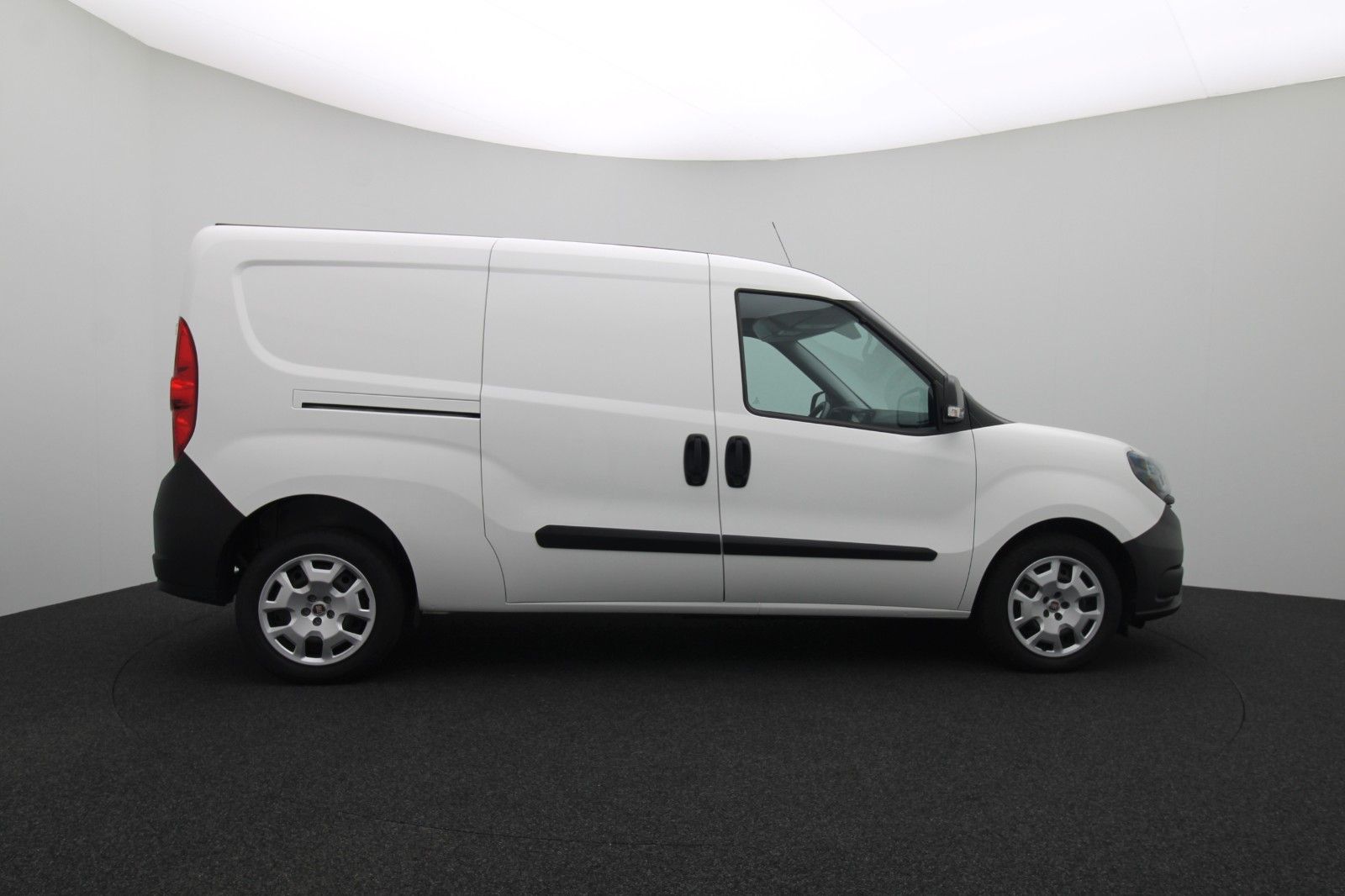 Fahrzeugabbildung Fiat Doblò SX Maxi Kasten