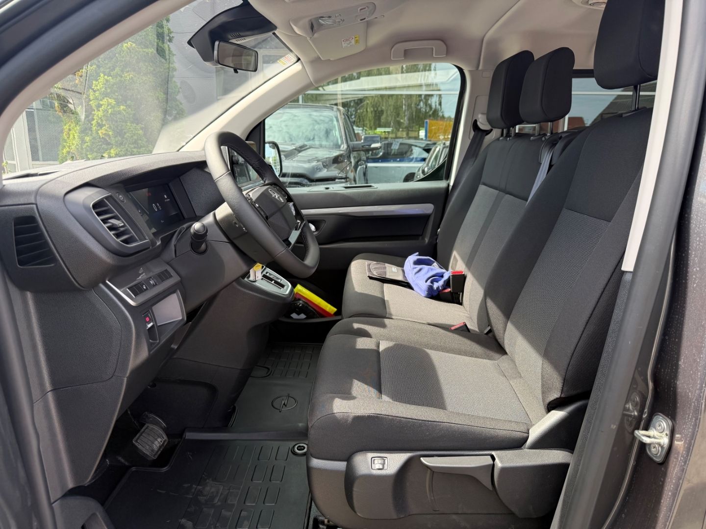 Fahrzeugabbildung Opel Zafira Life Edition XL 9 Sitze+SHZ+LHZ+ AHK