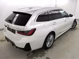 BMW 330e Touring M Sport Pano HeadUp ACC Sound Kam - BMW 3er Reihe: Weiß