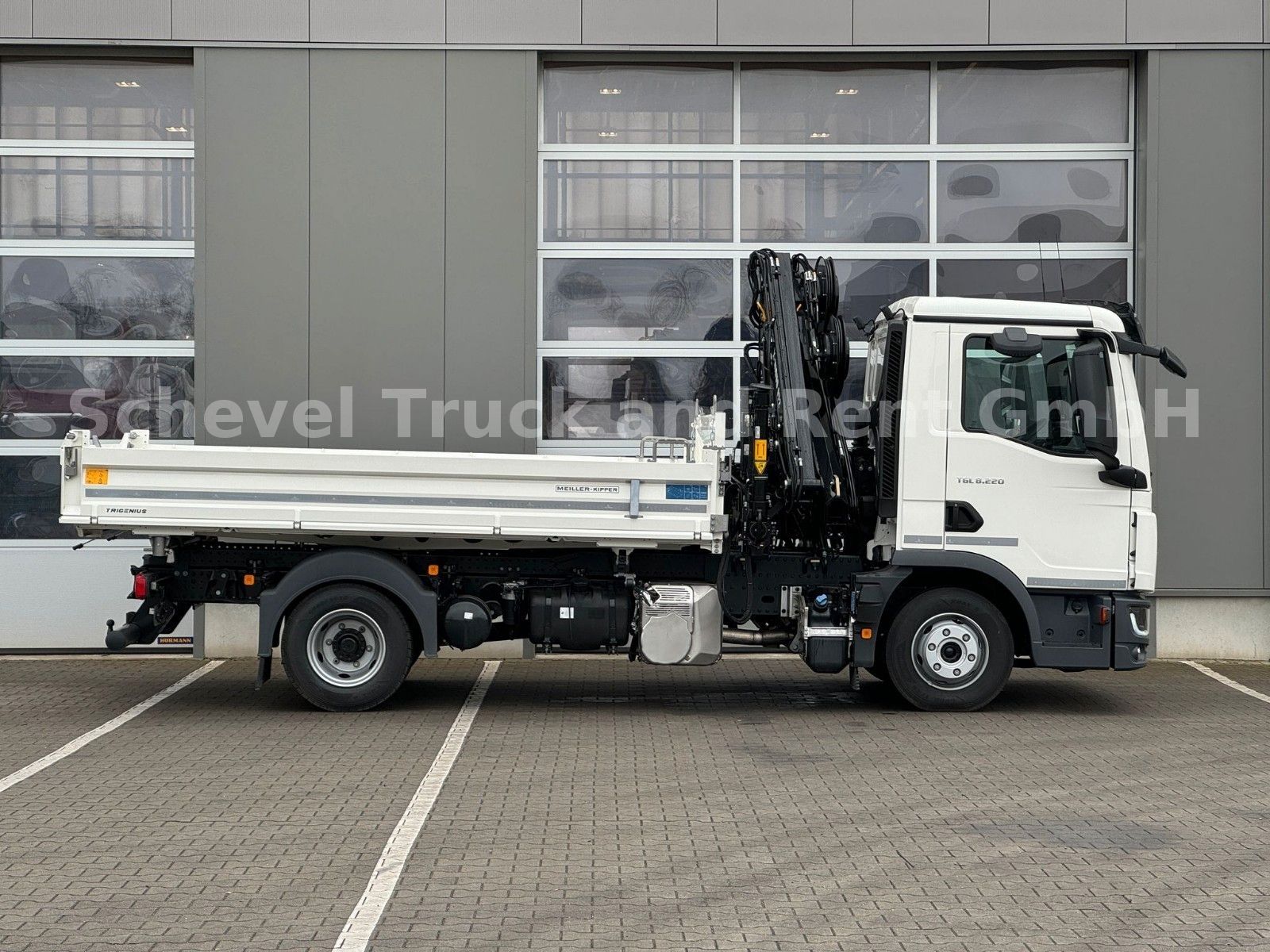 Fahrzeugabbildung MAN TGL 8.220 MEILLER TRIGENIUS 2x Ahk HIAB 072