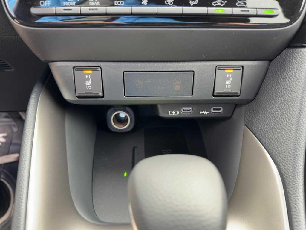 Mazda 2 Hybrid 1.5L Homura SHZ PDC&Rückfahrkamera Spor
