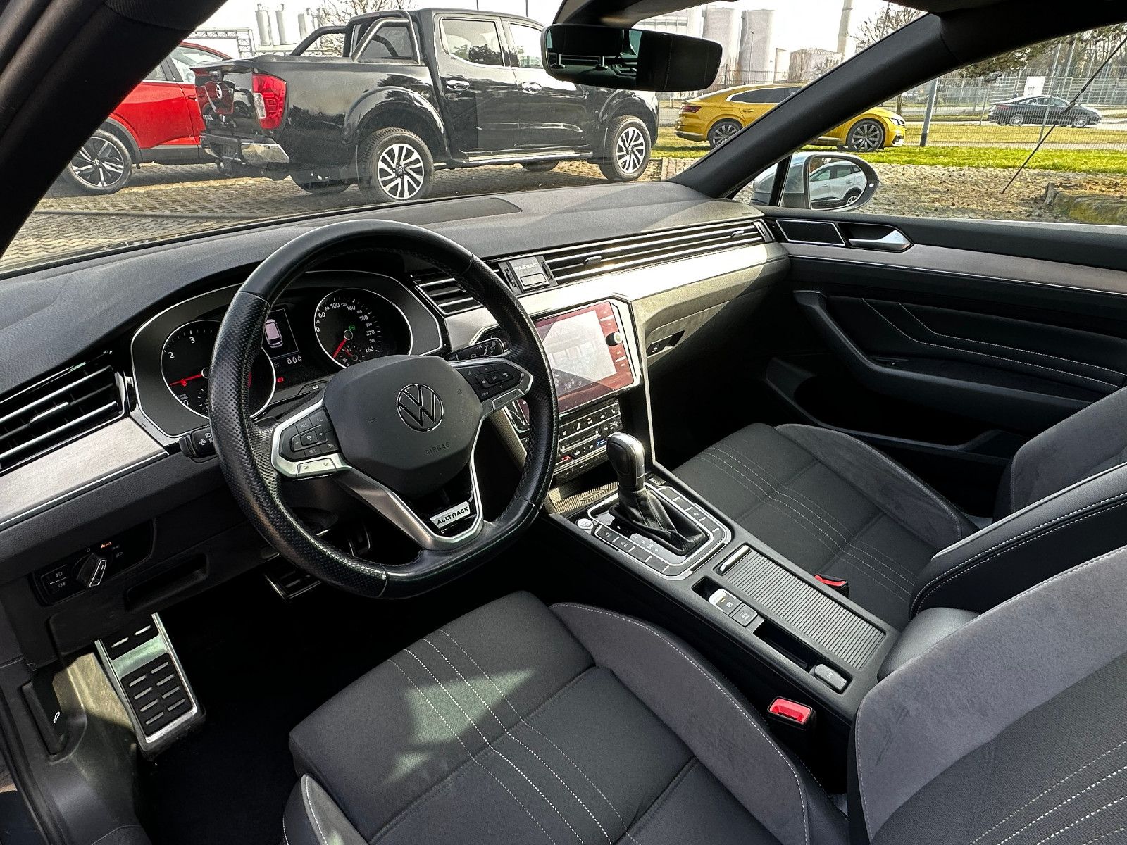 Fahrzeugabbildung Volkswagen Passat Variant Alltrack 4Motion