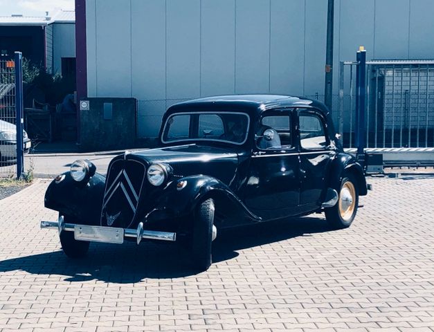 Citroën Traction Avant 11CV BL Legere