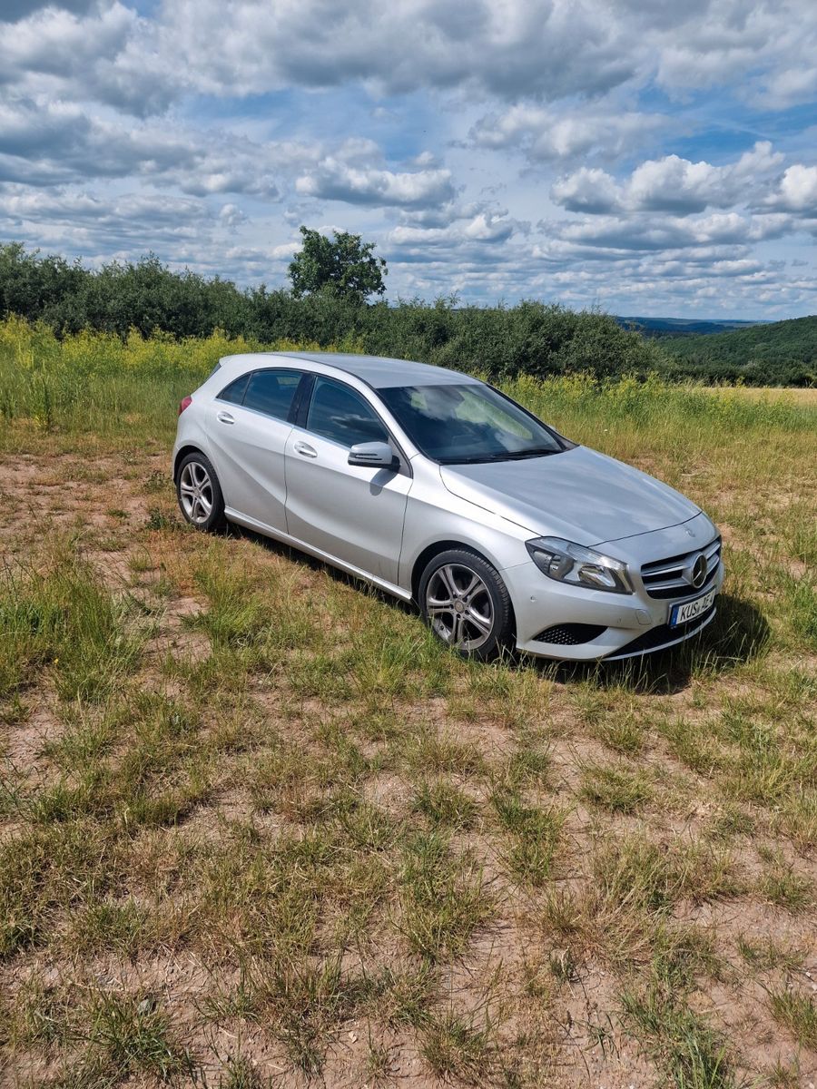 MERCEDES-BENZ A 180 