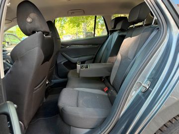 Skoda Octavia - 11