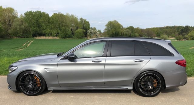 Mercedes-Benz C 63 AMG  T S Edition 1 Keramik Carbon KW Fahrw